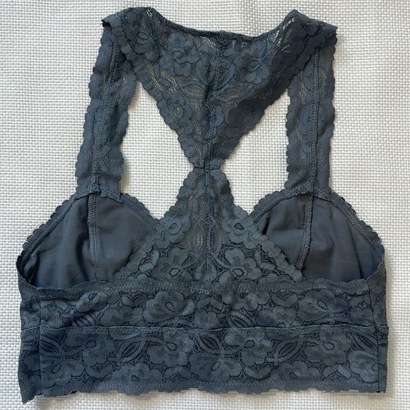 Free People Galloon Racerback Bralette Size M Grey Coquette Feminine Floral EUC - Picture 4 of 7